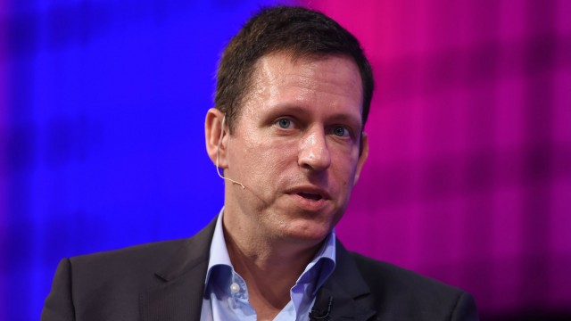Peter Thiel: Apple's reign in the technology space is over, is it the end of an Era?