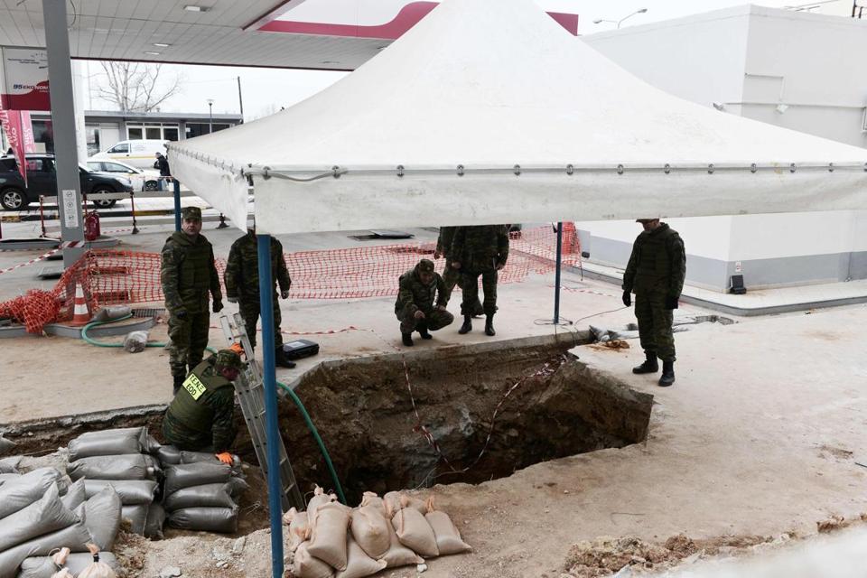 WWII bomb defused In Greece: Bomb deactivated after forcing massive evacuation of Thessaloniki