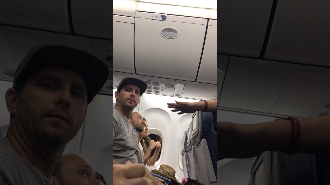 Delta flight: family booted over seat dispute (Watch)