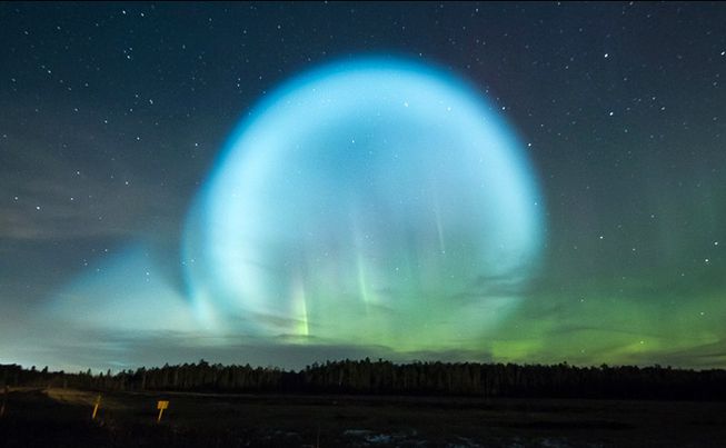 Giant Glowing Alien Orb Appears Over Siberia