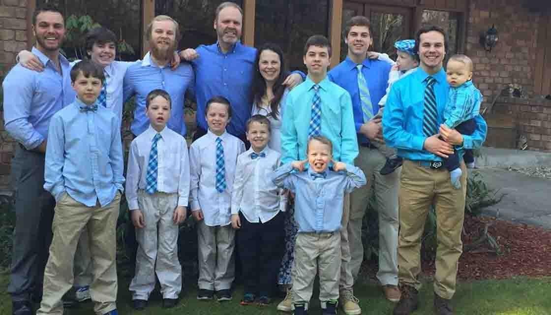 Michigan couple expecting 14th child in April