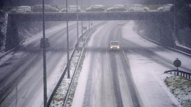 Easter Snow: Yet more travel chaos expected