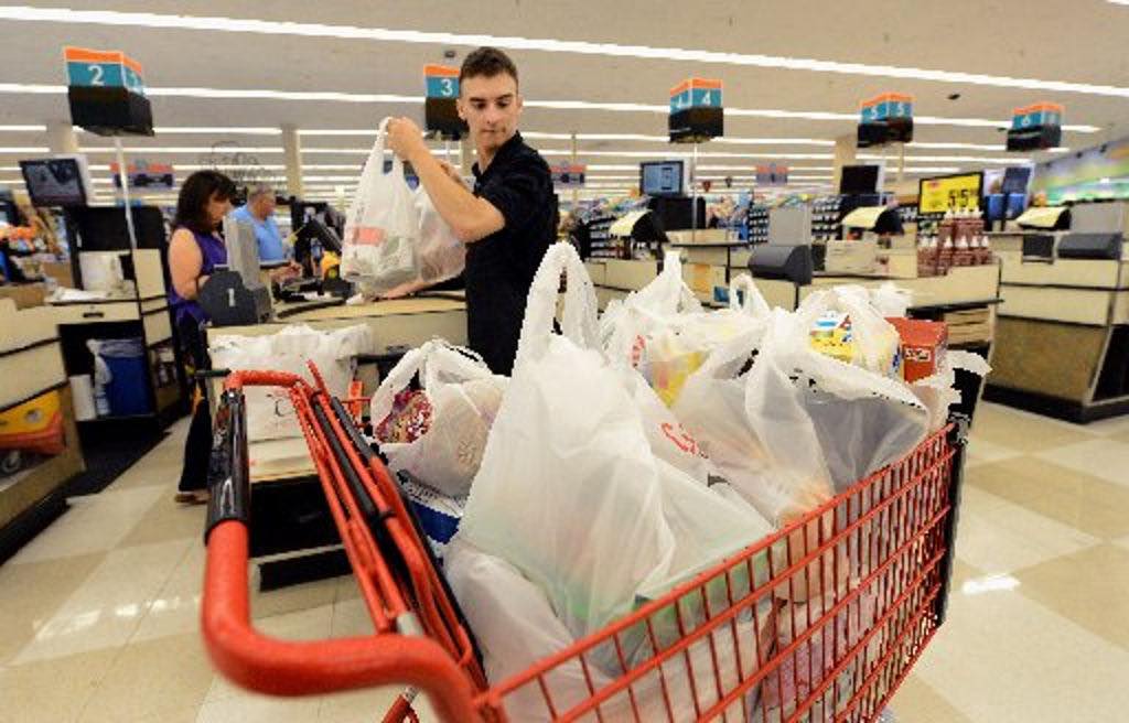 Major UK Supermarkets announce single-use plastic ban