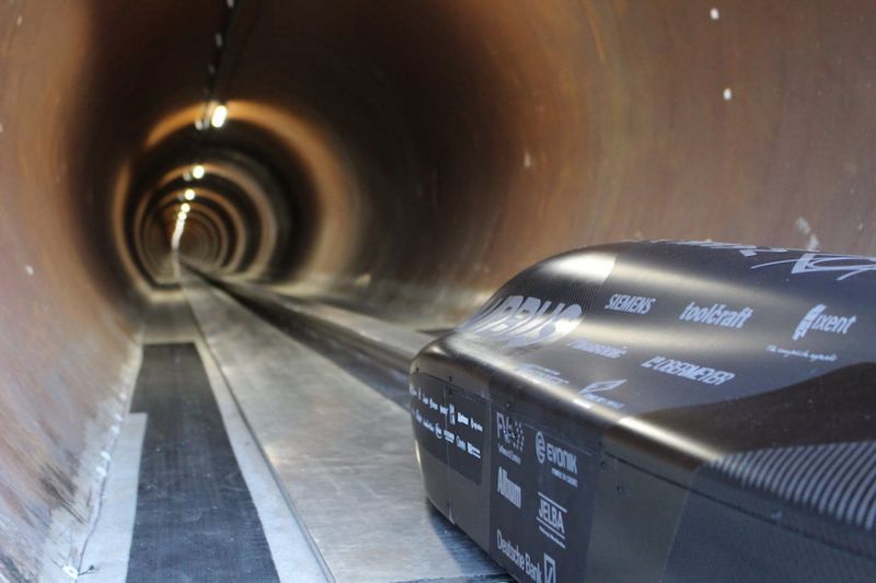 Hyperloop speed records, pod reached almost 300 mph