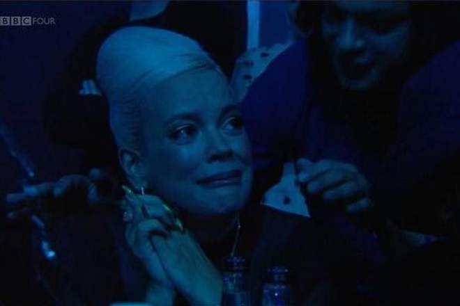 Lily Allen in tears at Mercury Awards (Photo)